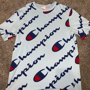 Champion T-Shirt